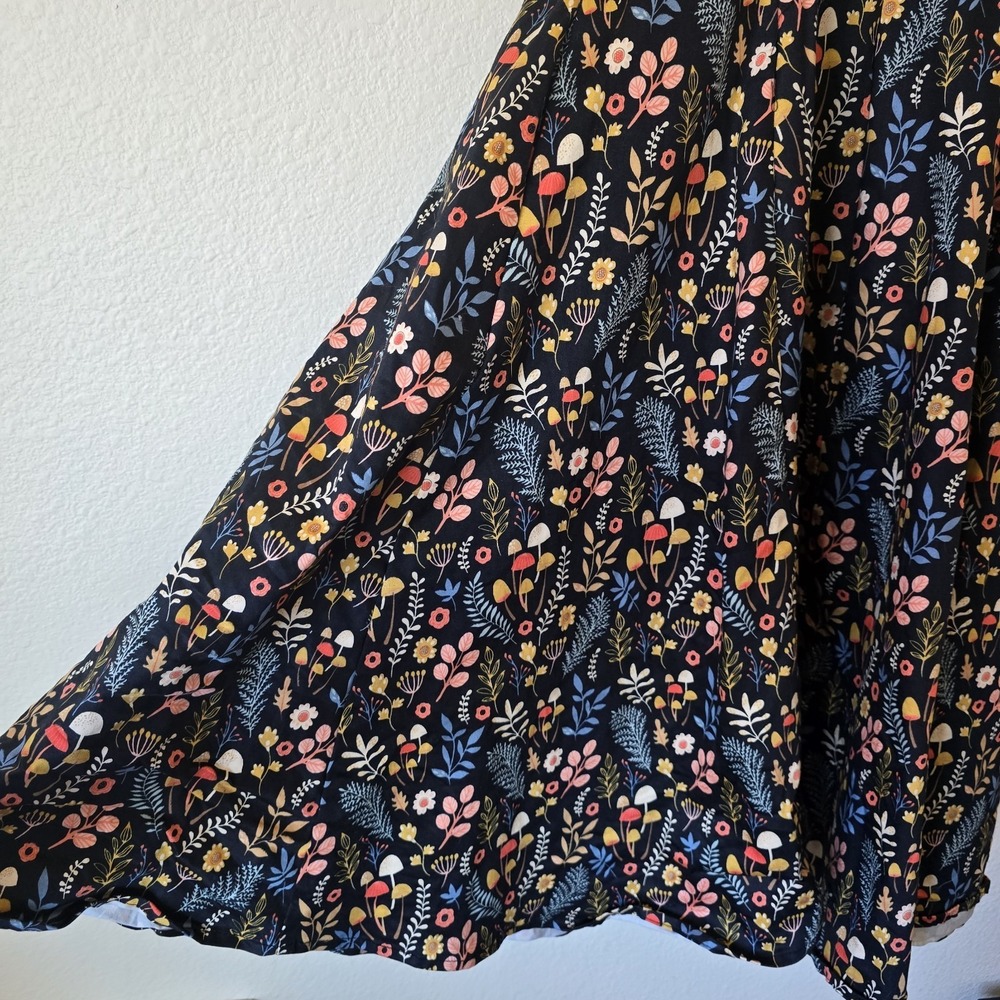 VTG Women Mushroom Fit Flare Dress Cottage Fairy Whimsy Goblin USA Pockets Large - Picture 6 of 8